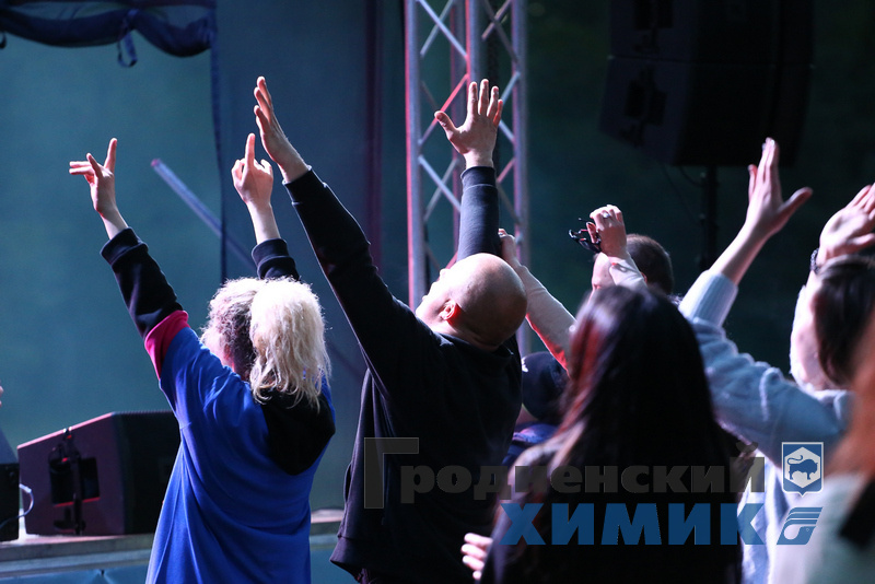 47886957065709 (7).jpg